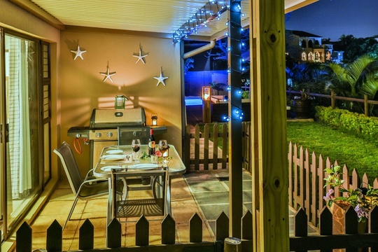 Gas Braai and outside dining area - Sailfish - Self catering accommodation in Ballito